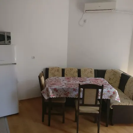 лагуна 3 слънчев бряг, Laguna 3 Apartmán *